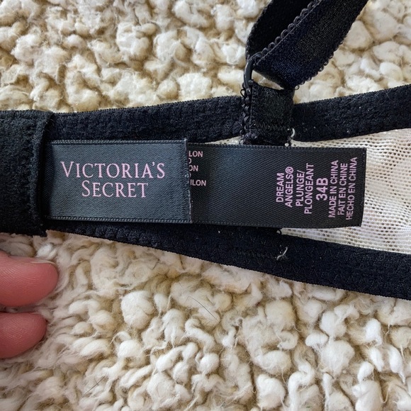 Victoria’s Secret 2 Bras bundle - Picture 5 of 8